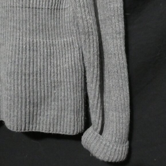 CROFT & BARROW | large | Grey Ribbed Button-Up Cardigan - Picture 14 of 16